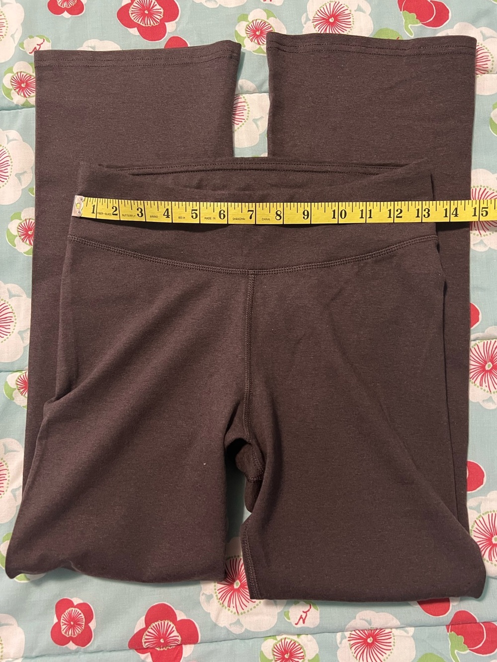 Pact On the Go Bootcut Cropped Leggings Size S - Picture 3 of 4
